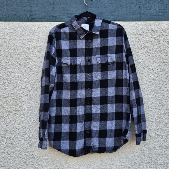 American Eagle AE super soft flannel shirt in charcoal black gray plaid XLT tall - Picture 1 of 6